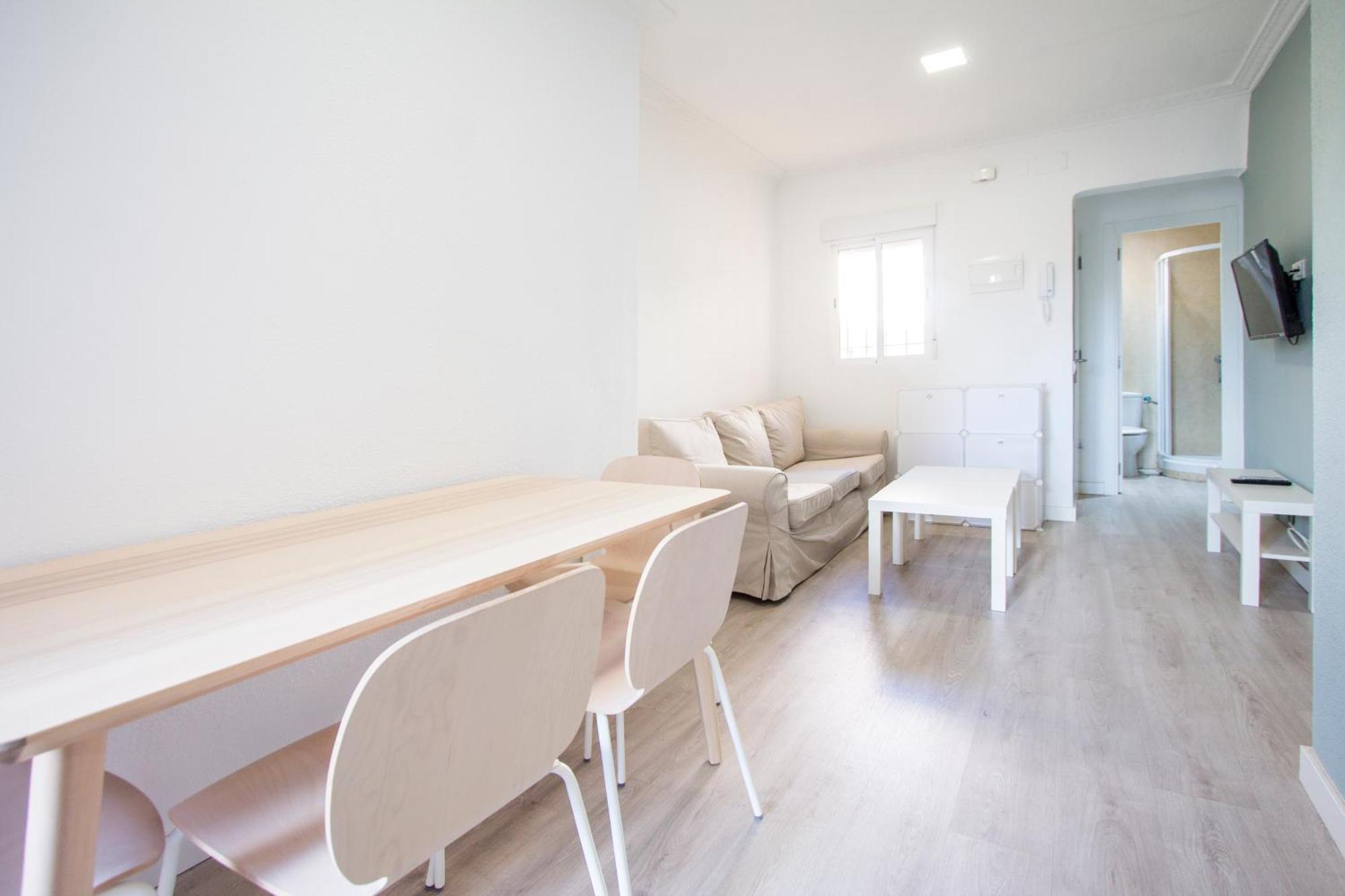 Apartamentos Tetuan Sandino Madrid Luaran gambar