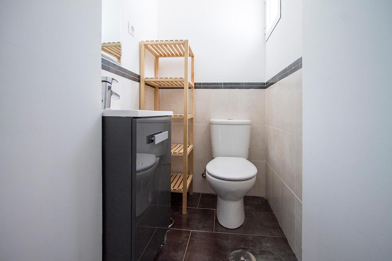 Apartamentos Tetuan Sandino Madrid Luaran gambar