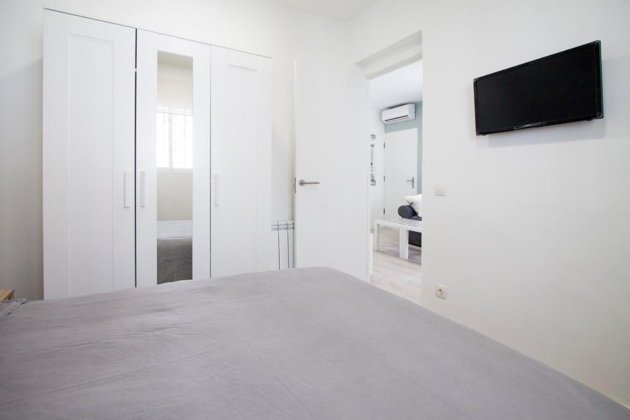 Apartamentos Tetuan Sandino Madrid Luaran gambar