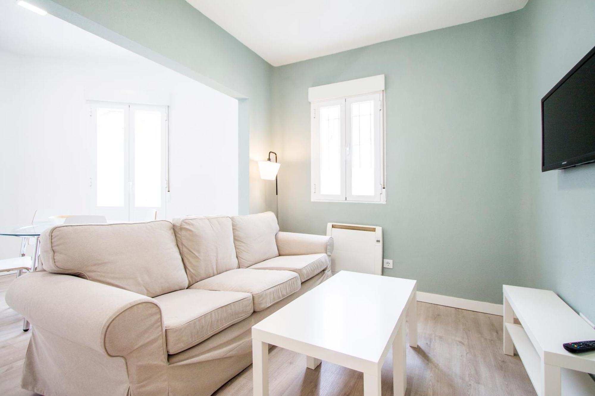 Apartamentos Tetuan Sandino Madrid Luaran gambar