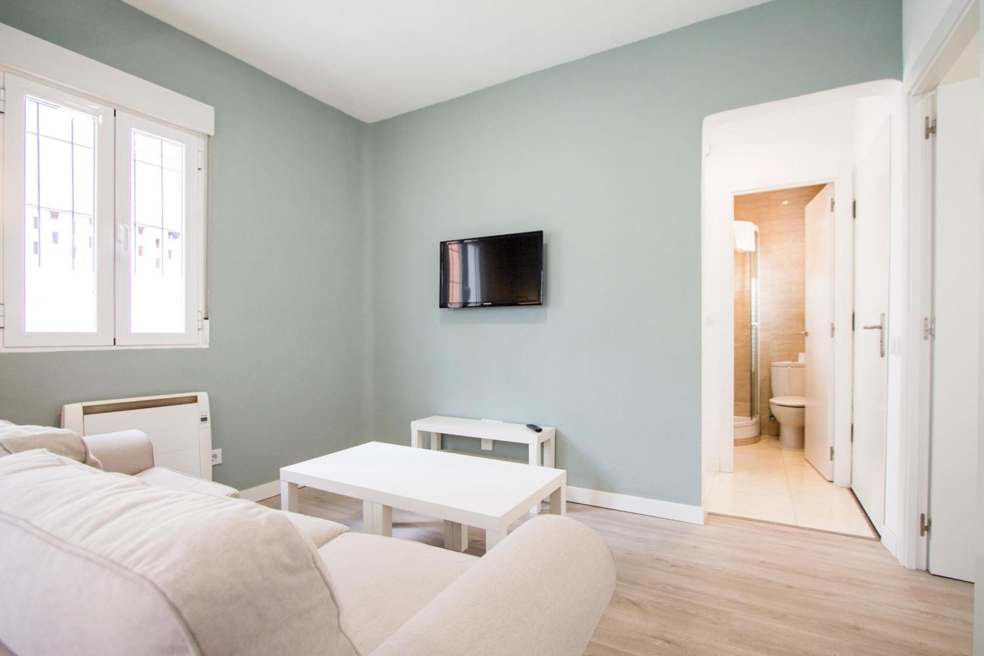 Apartamentos Tetuan Sandino Madrid Luaran gambar